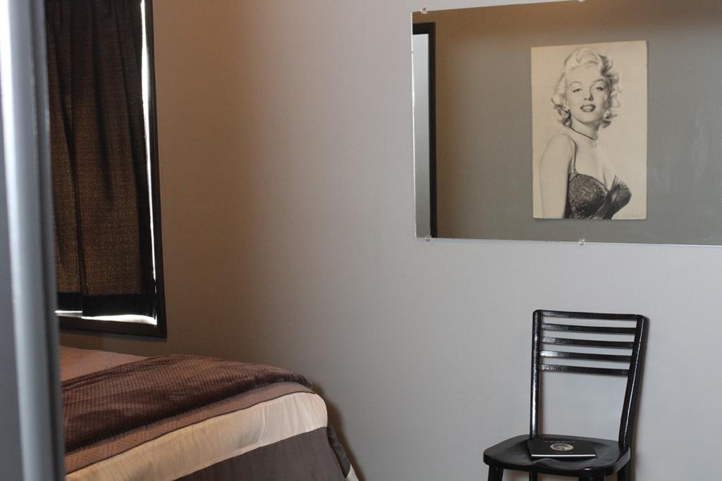 Lux Rooms Wallace Esterno foto